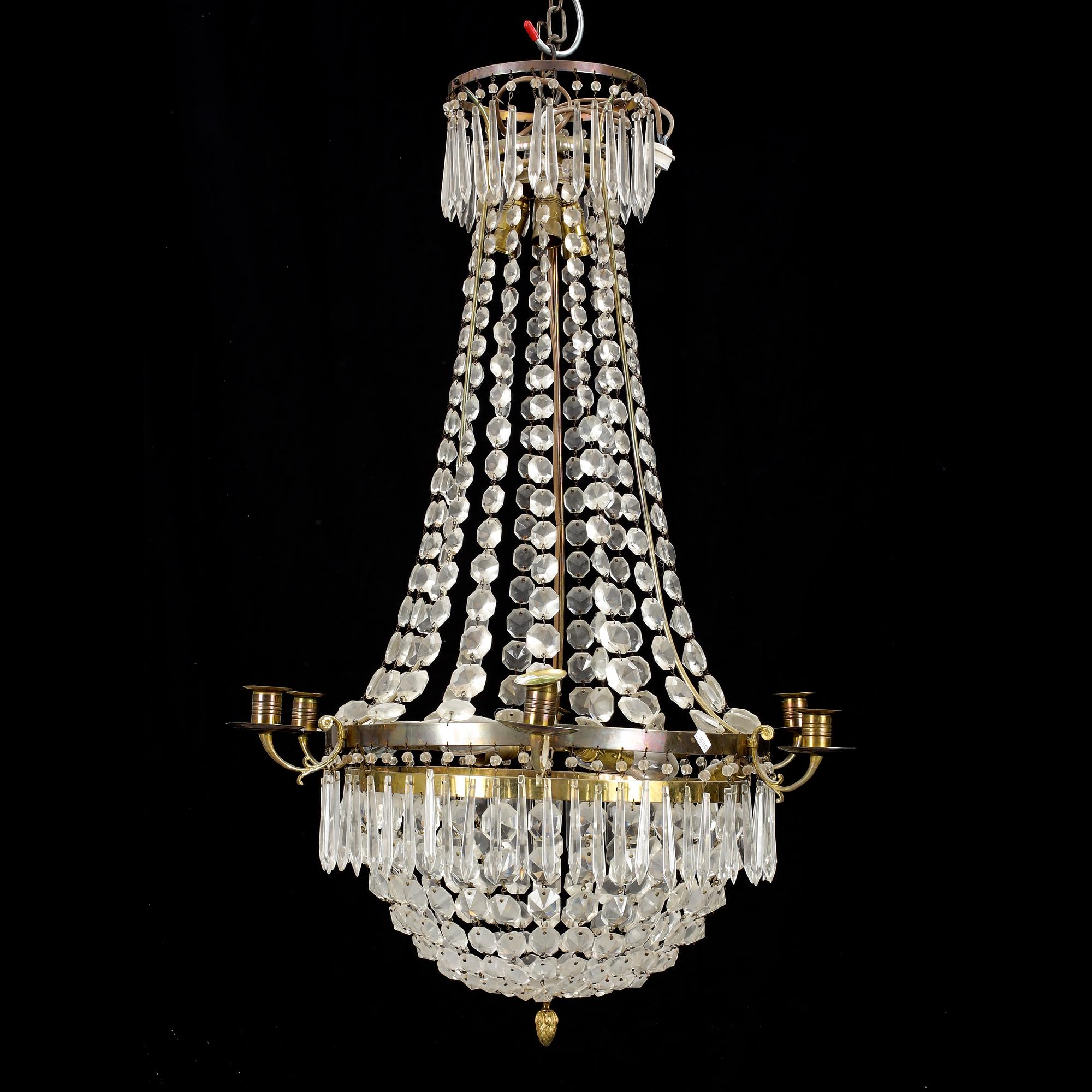 LJUSKRONA, Empirestil, 1900-tal. Höjd ca 80 cm.