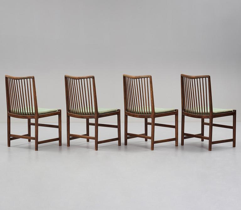 HANS J WEGNER, 4 stolar, från Aarhus Rådhus, snickarmästare Axel I Sørensen, Danmark 1941.