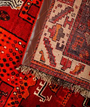 MATTA, Gashgai, sent 1900-tal, 260x165 cm.
