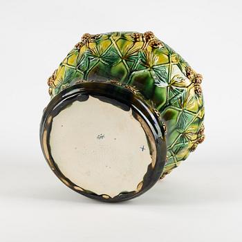 An Art Nouveau pot, Rörstrand, Sweden, around the year 1900.
