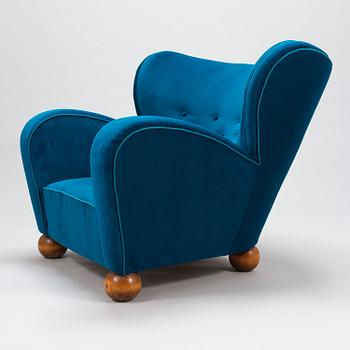 Märta Blomstedt, an 'Aulanko-model' armchair. Designed in 1939.