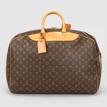 Louis Vuitton, a 'Sac Alizé 2' soft suitcase.