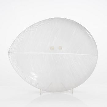 Tapio Wirkkala, art glass 'Lehti' (Leaf) bowl, model 3337, signed Tapio Wirkkala Iittala -56.