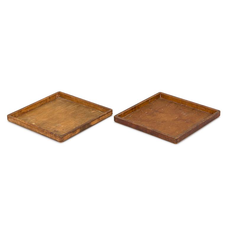 Aino Aalto, two mid- 20th century trays / serving dishes.