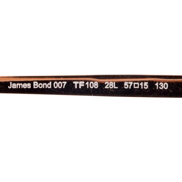 TOM FORD, a pair of sunglasses.