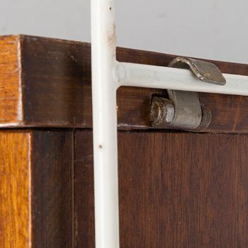 STRINGHYLLA, 1950/60-tal. Formgiven av Nisse Strinning för String Design AB.