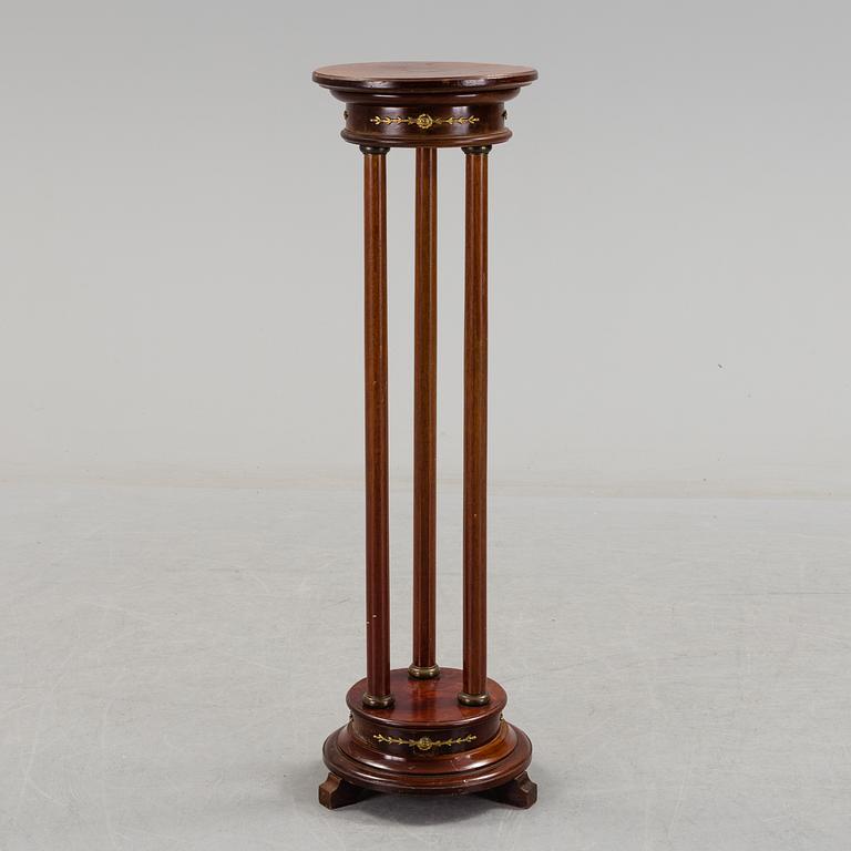 A PEDESTAL, Empire-style, first half of the 20th century.