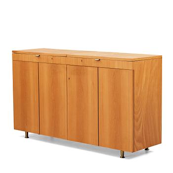 236. Bruno Mathsson, an elm veneered Swedish Modern sideboard executed by Karl Mathsson, Värnamo, Sweden 1938.