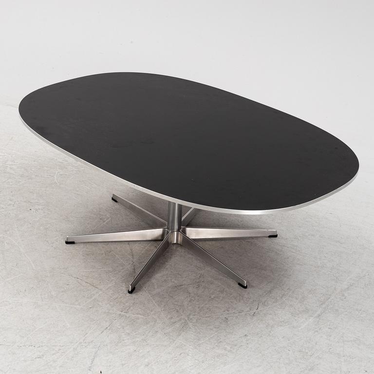 Bruno Mathsson & Piet Hein, a 'Superellips' coffee table, Fritz Hansen, Denmark.