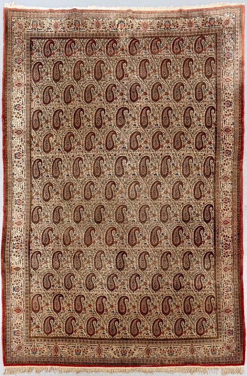 Matta Gohm semiantik ca 345x243 cm.