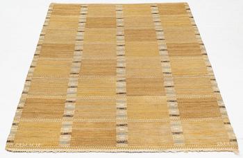 Barbro Nilsson, a carpet, "Falurutan ljusbrun", flat weave, ca 200 x 107 cm, signed AB MMF BN.