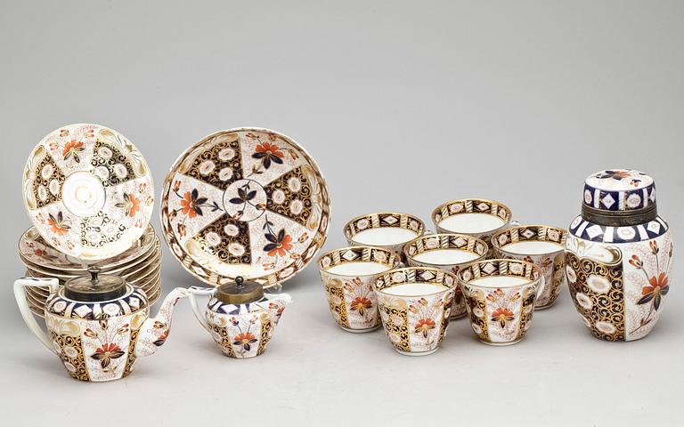 TESERVIS, 11 delar, porslin, trol Europa, 1800/1900-tal.