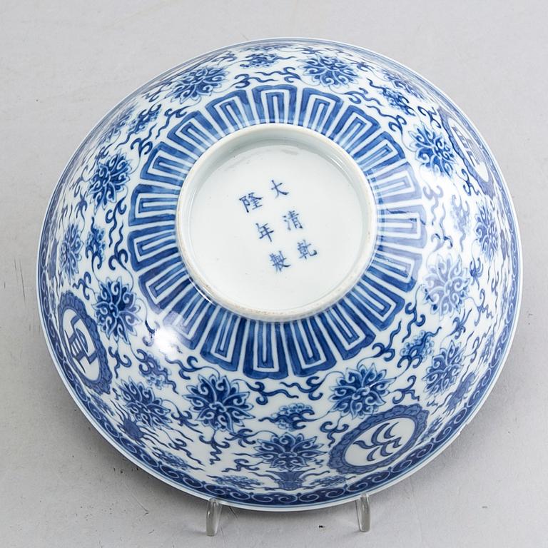 A blue and white Chinese bowl, presumably Republic, with Qianlong mark.