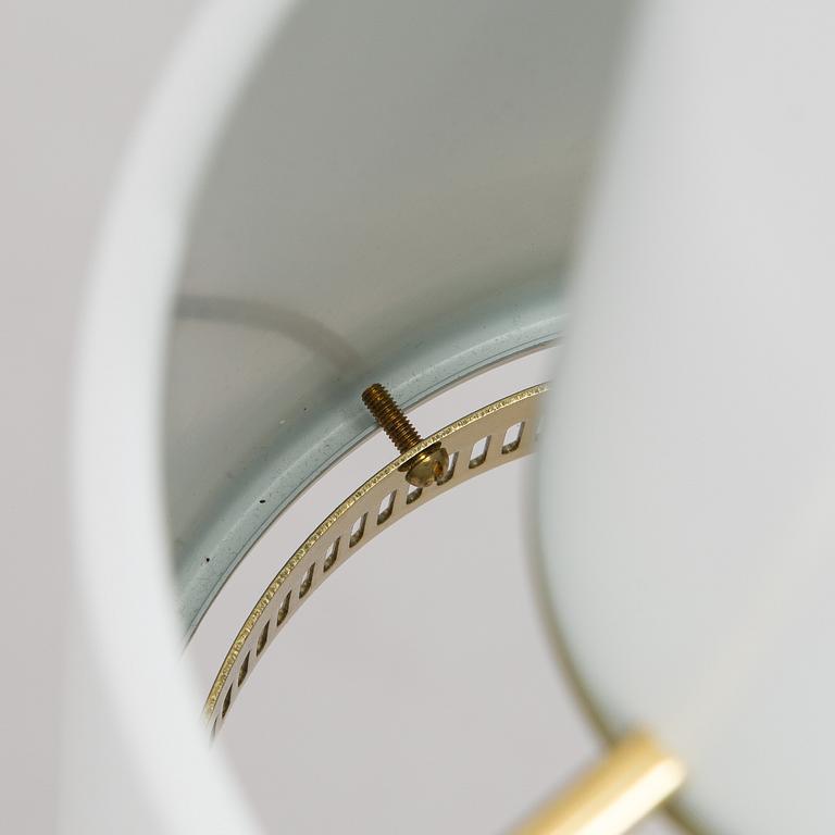 Alvar Aalto, kattovalaisin, malli A110, Artek, Suomi 2000-luku.