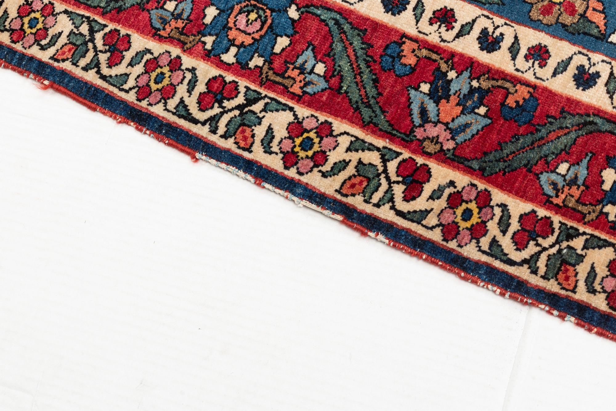 A carpet, semi-antique, Chāl Shotor, ca 421,5 x 316 cm.