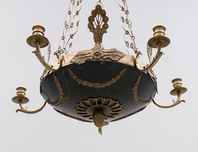 TAKAMPEL, empirestil, sekelskiftet 1900. Höjd ca 65 cm.
