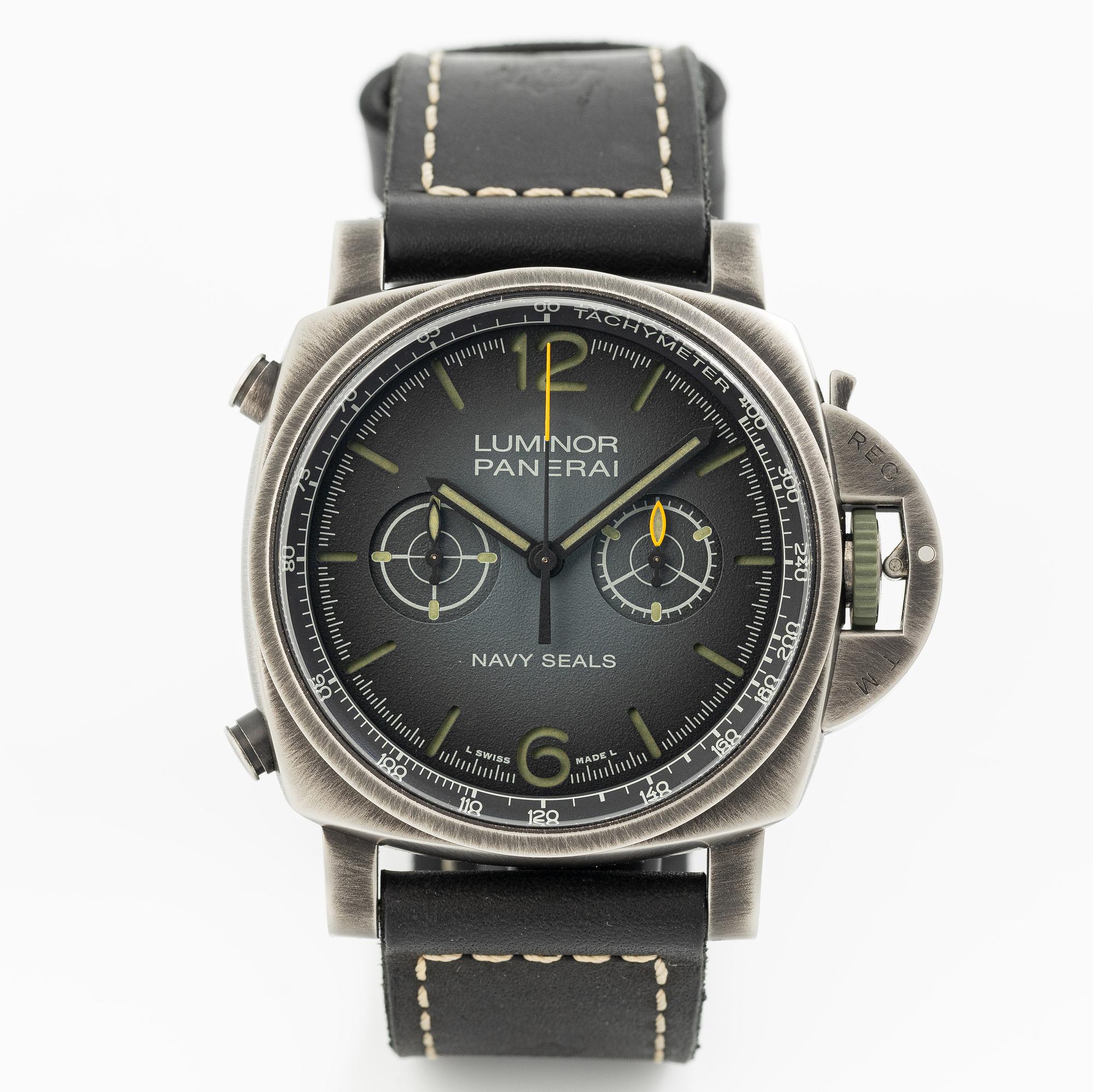 Panerai, Luminor Chrono, Navy SEALs, chronograph, wristwatch, 44 mm.
