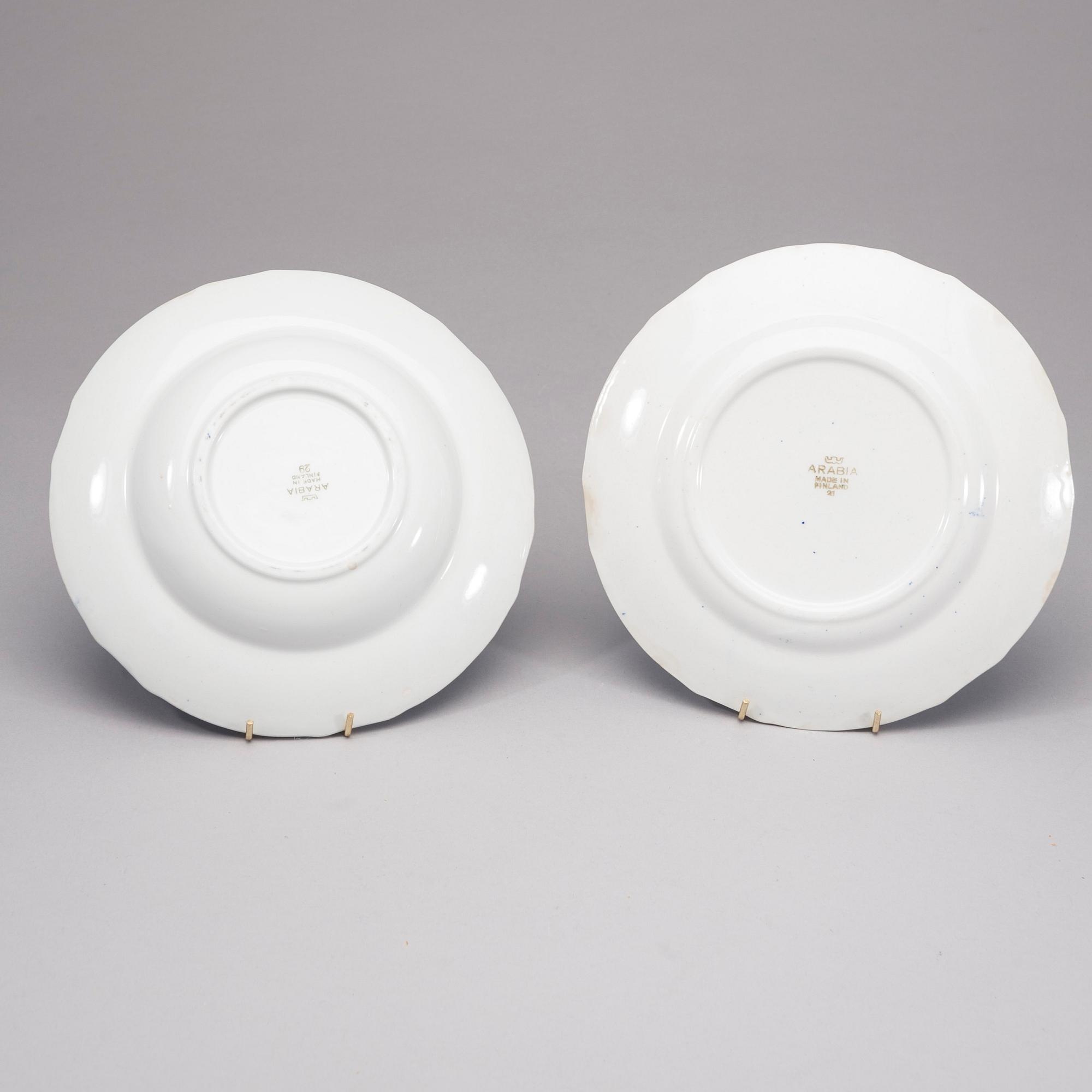 SERVIS, 49 delar, porslin, "Blått Landskap", design Reinhard Richter, Arabia, 1941-64.