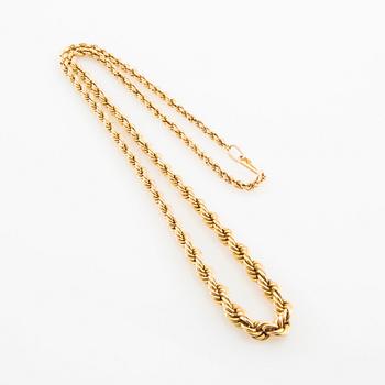 Necklace with a graduated Cordell link in 14K gold.