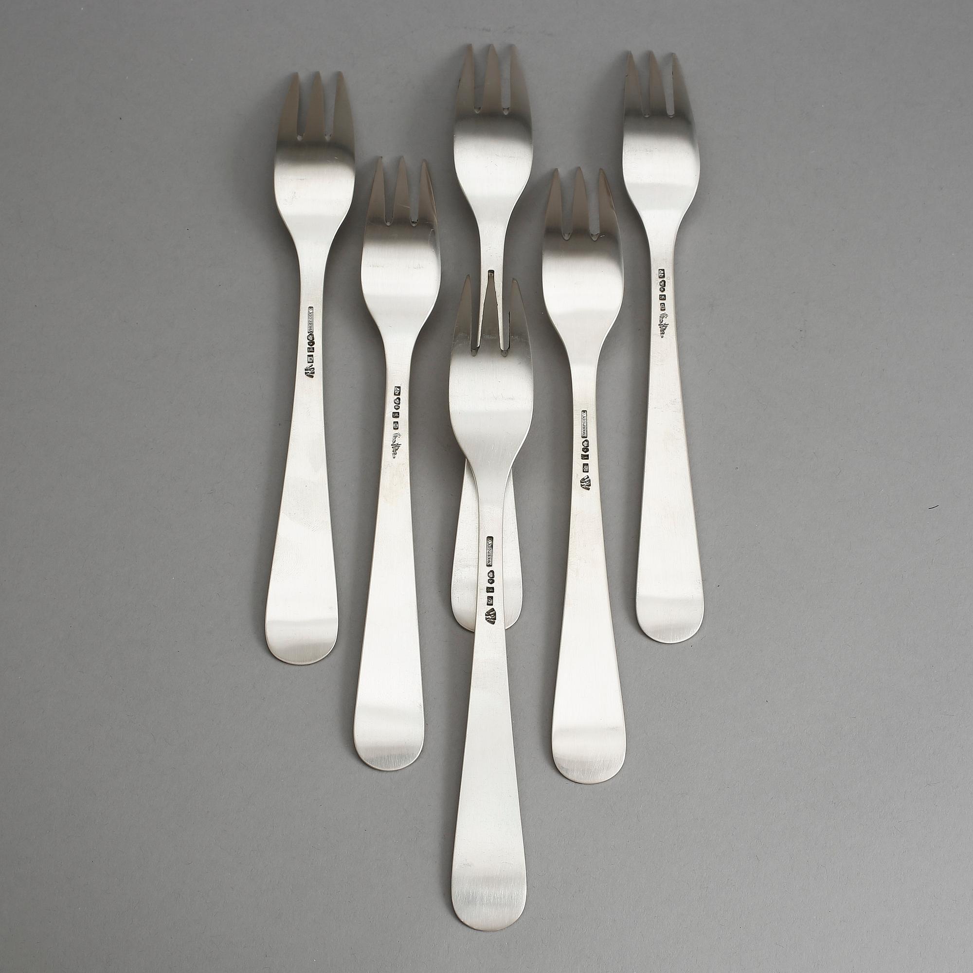 FISKGAFFLAR, 6 st, silver, Wiwen Nilsson, signerade, 1933-40. Tot vikt 336 gram.