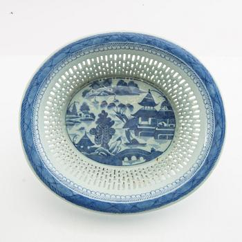 Galleried bowl China 19th century porcelain.