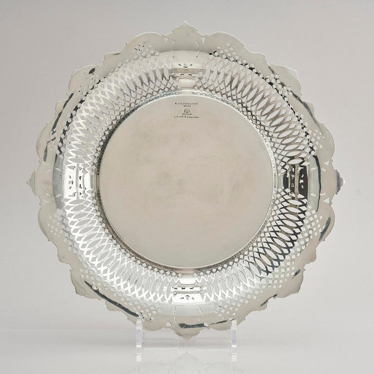 Praktskål med fat, sterling silver, Black, Starr & Frost, New York 1874-1908.