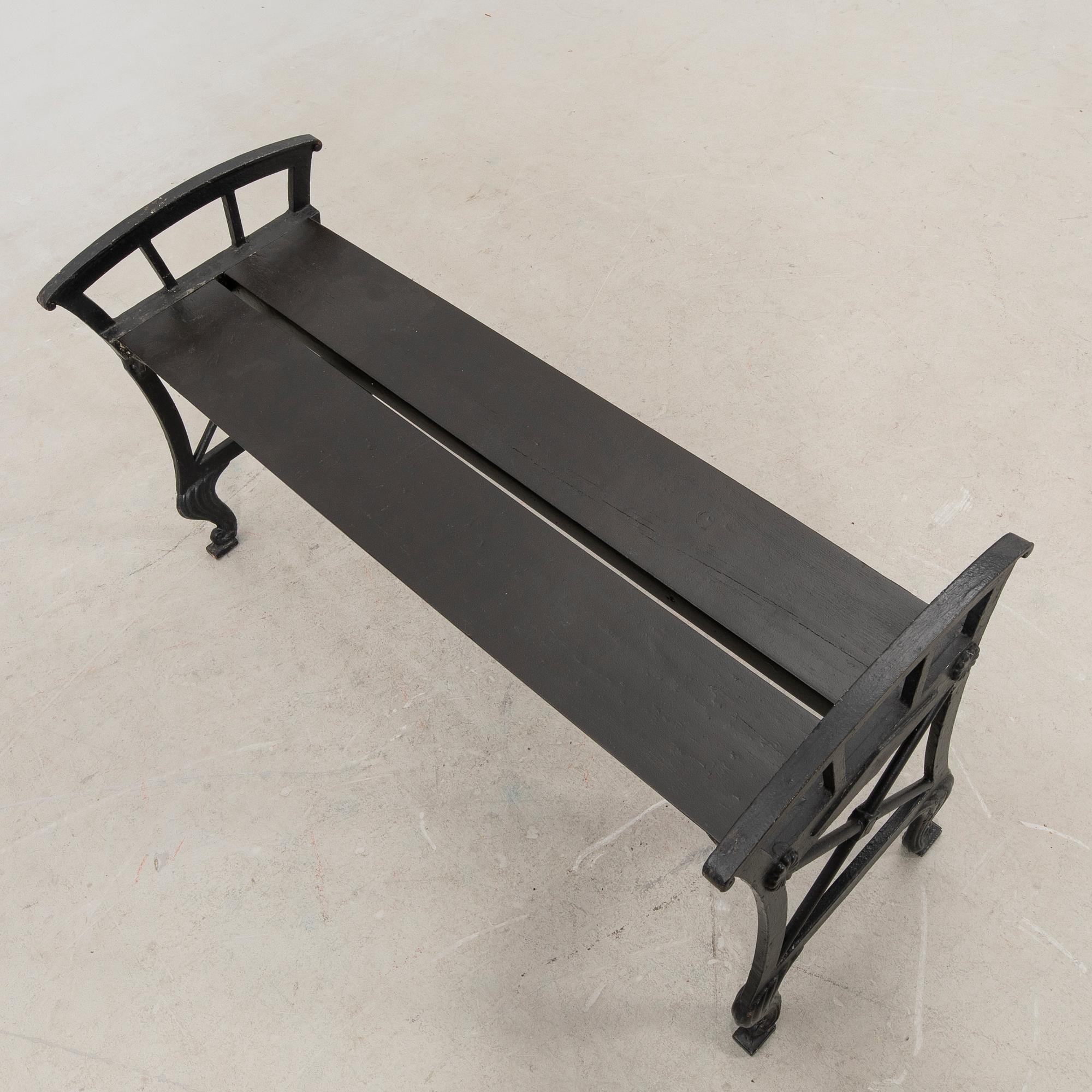 Folke Bensow, Trädgårdsbänk, "Parkbänk n:r 2", Näfveqvarns bruk, 1900-talets första hälft.