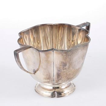 SKÅL, sterlingsilver, GABF, Stockholm. 1918. Vikt ca 300 g.