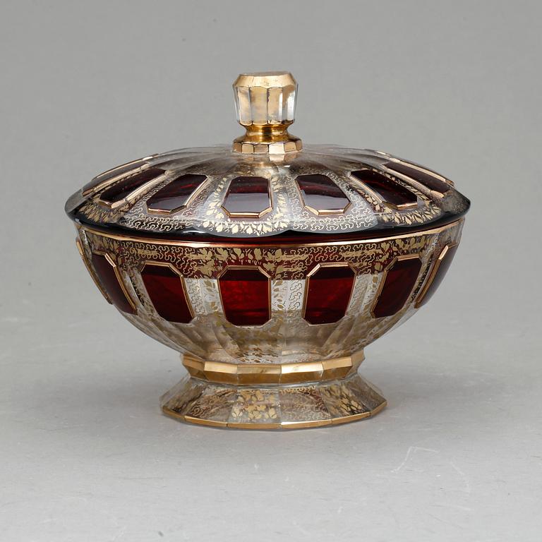 SKÅL MED LOCK, Kristall, Böhmen, omkr sekelskiftet 1900.