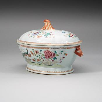 A large famille rose 'double peacock' tureen with cover and stand, Qing dynasty, Qianlong (1736-95).