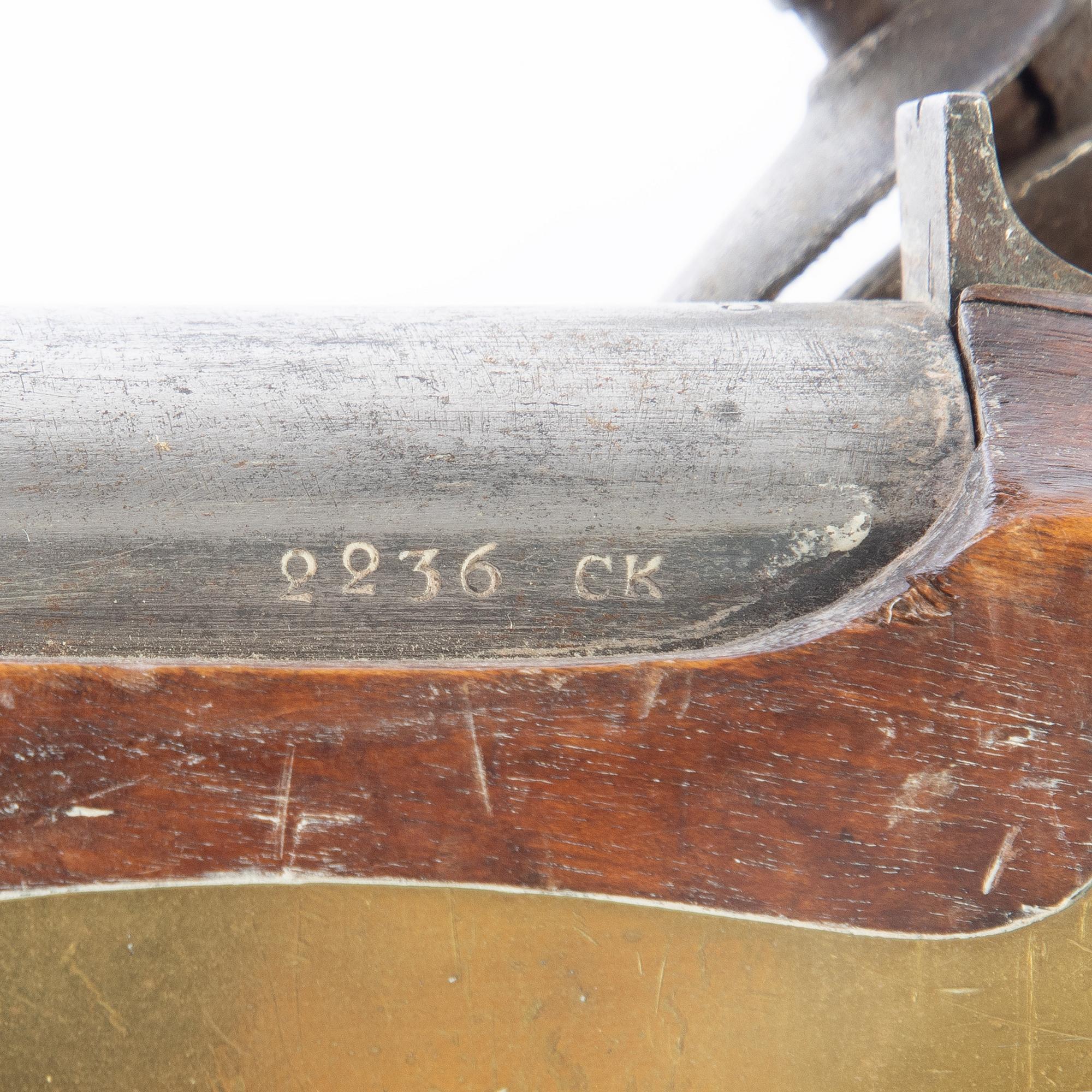 Flintlåsgevär, ändrat från slaglås.,.