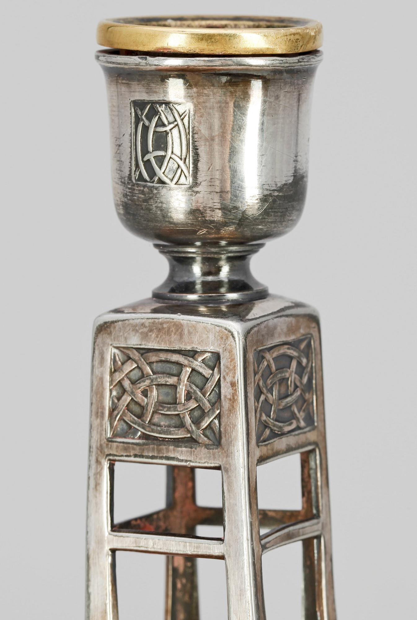 LJUSSTAKAR, ett par, britannia metall, senjugend WMF,  1900-talets början.