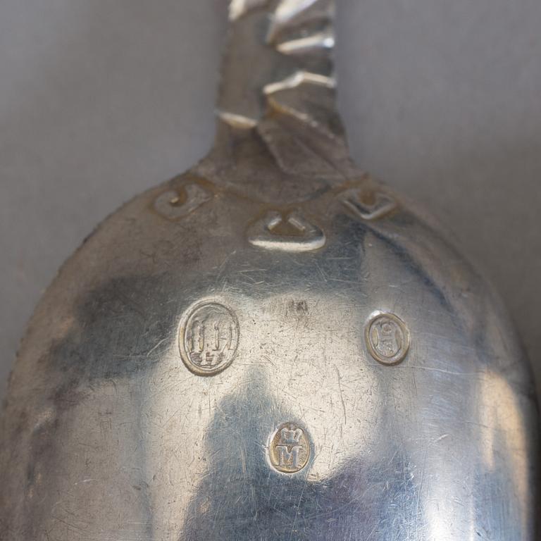 PART SILVER, Vikt inklusive ett stålblad 826 g.