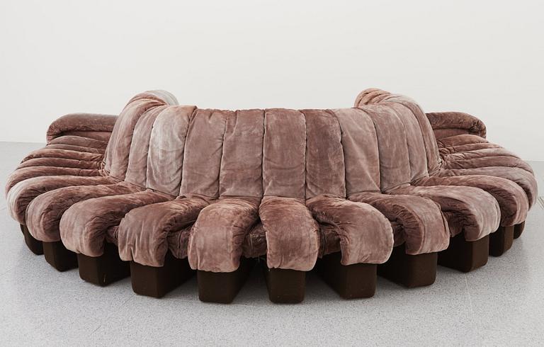 Ueli Berger, Eleanora Peduzzi-Riva och Heinz Ulrich, a "DS-600" "Non-Stop" sofa for De Sede, Switzerland, 1970's.