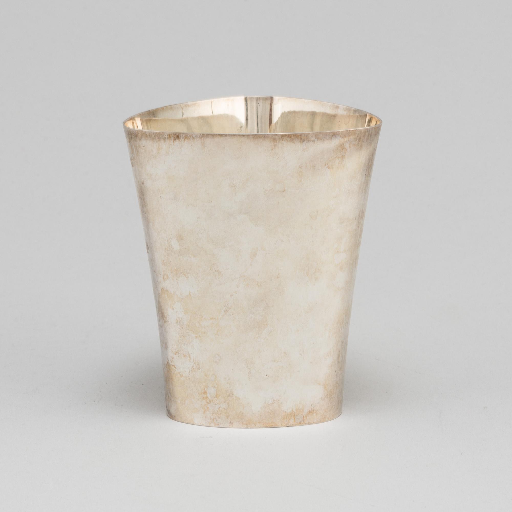 ERIC LÖFMAN, a silver vase, KG Markströms Guldsmeds Ab, Uppsala 1957.