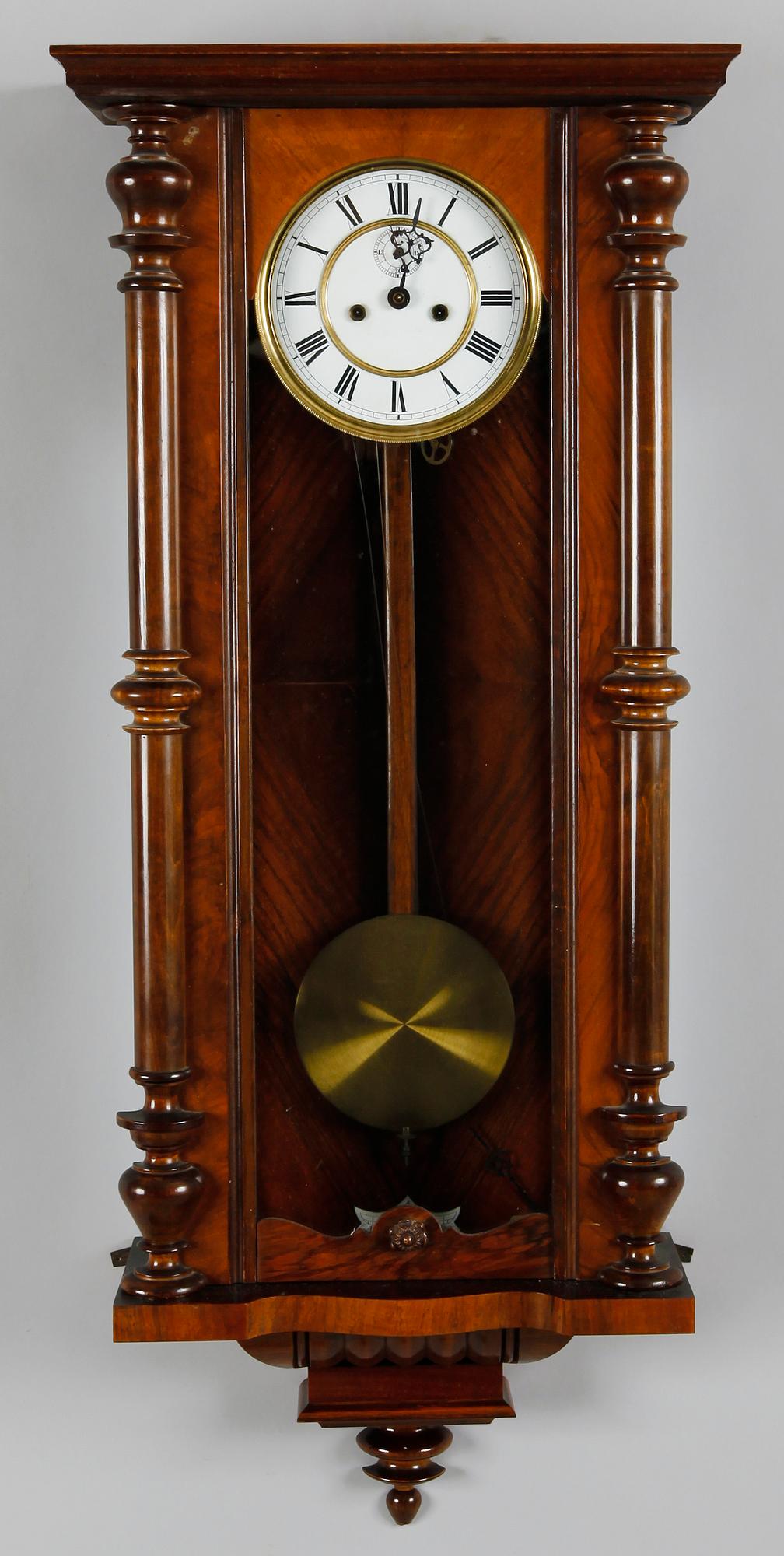 VÄGGUR, sk lodregulator, 1800-/1900-tal.