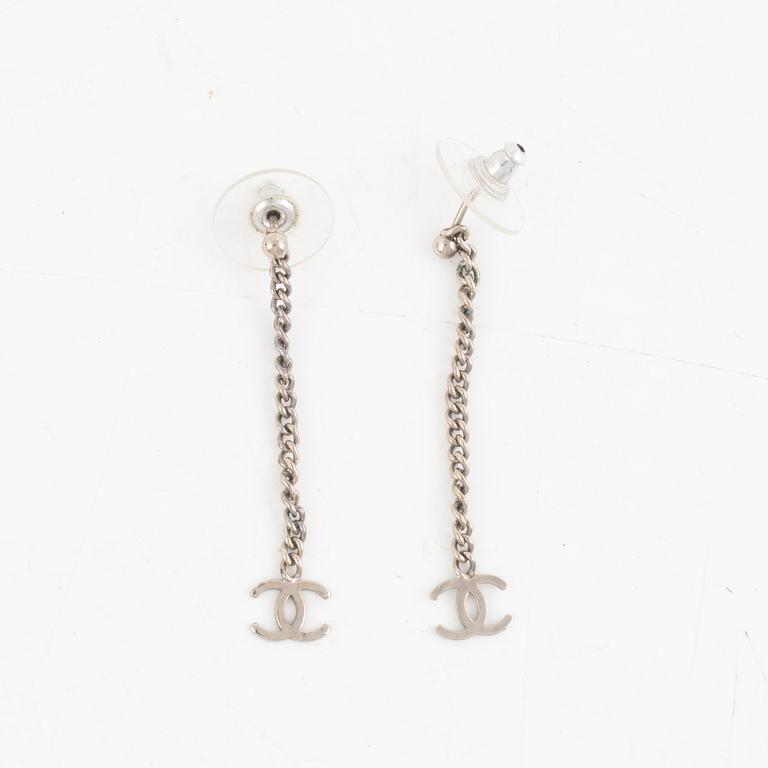 Chanel, earrings, "Drop CC earrings".