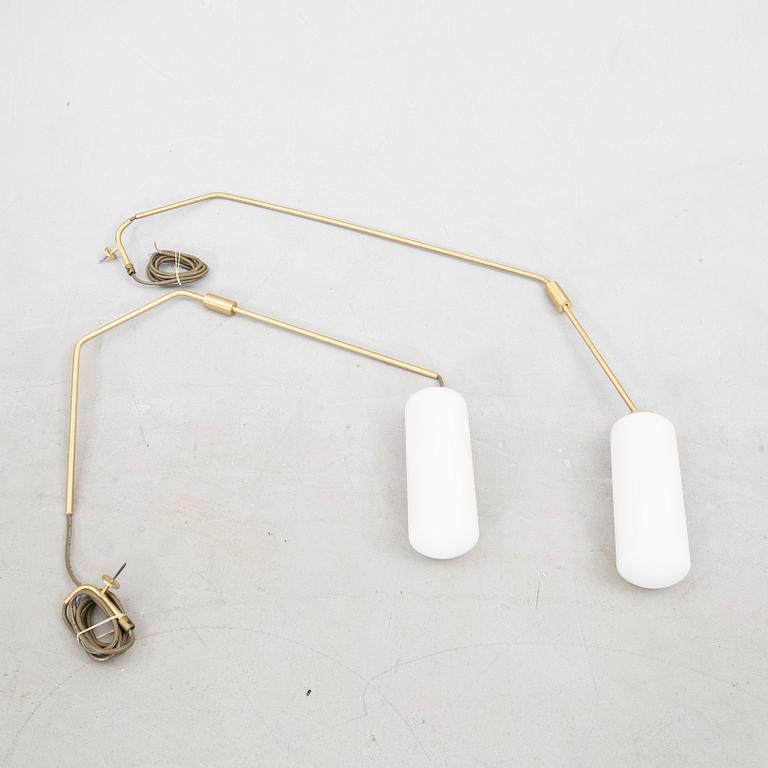 Taklampor, ett par, "Ventus lamp form 2", Frama, Danmark.