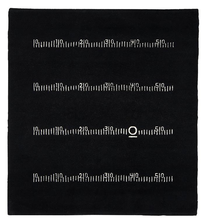 MATTA. "Centimètre", Black board rug. Handknuten. 248,5 x 228,5 cm. Efter design av Eileen Gray.
