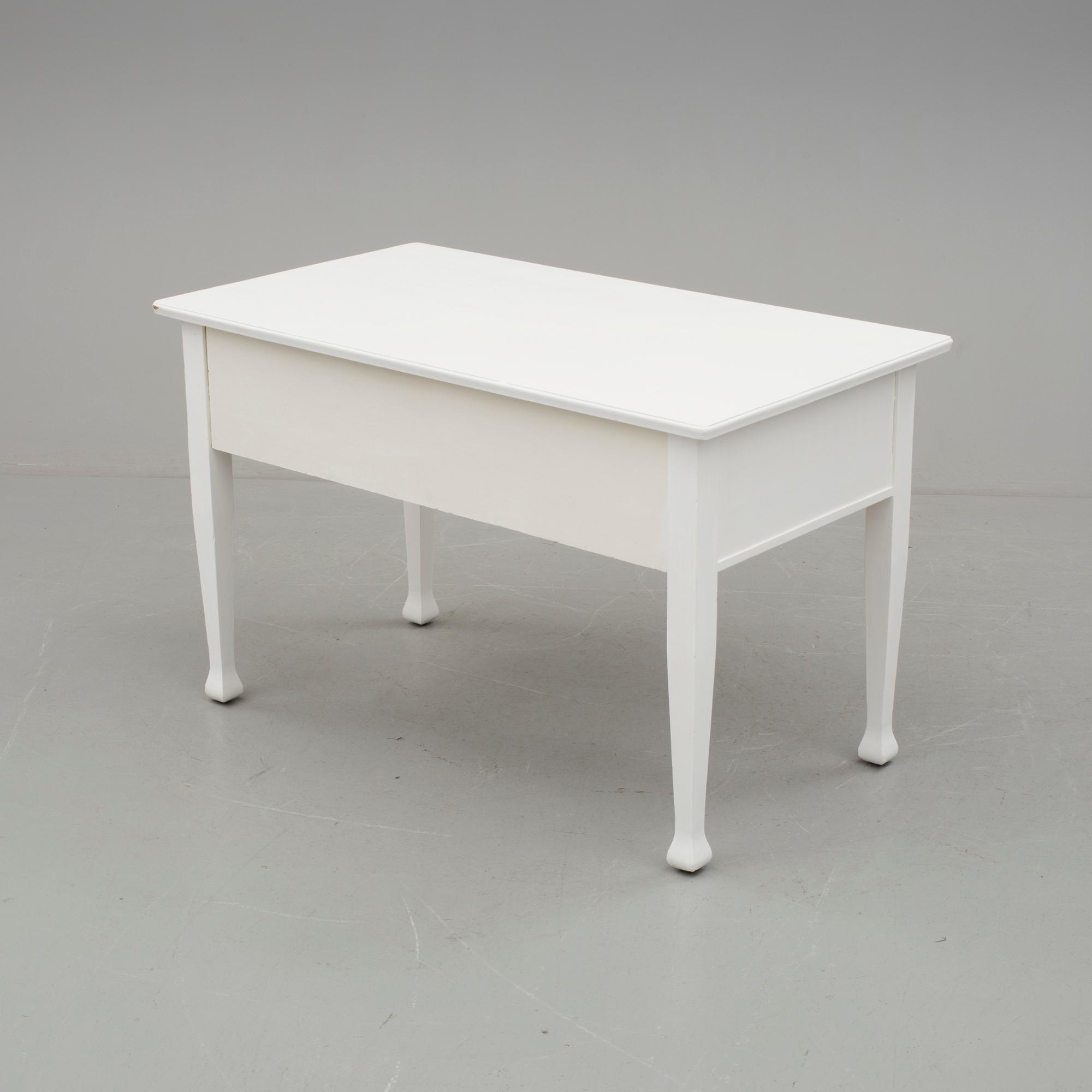 SKRIVBORD, jugend. 1900-talets första kvartal.