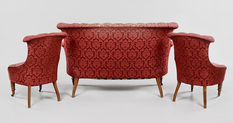 SOFFA samt FÅTÖLJER, ett par, sent 1800-tal.