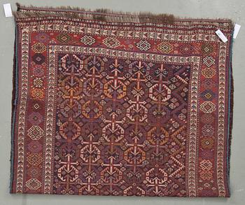 MATTA, semiantik Kashgai. Ca 243x145 cm.