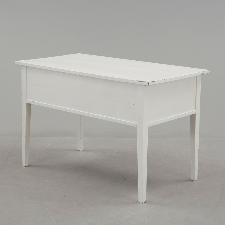 SKRIVBORD, 1900-talets början.