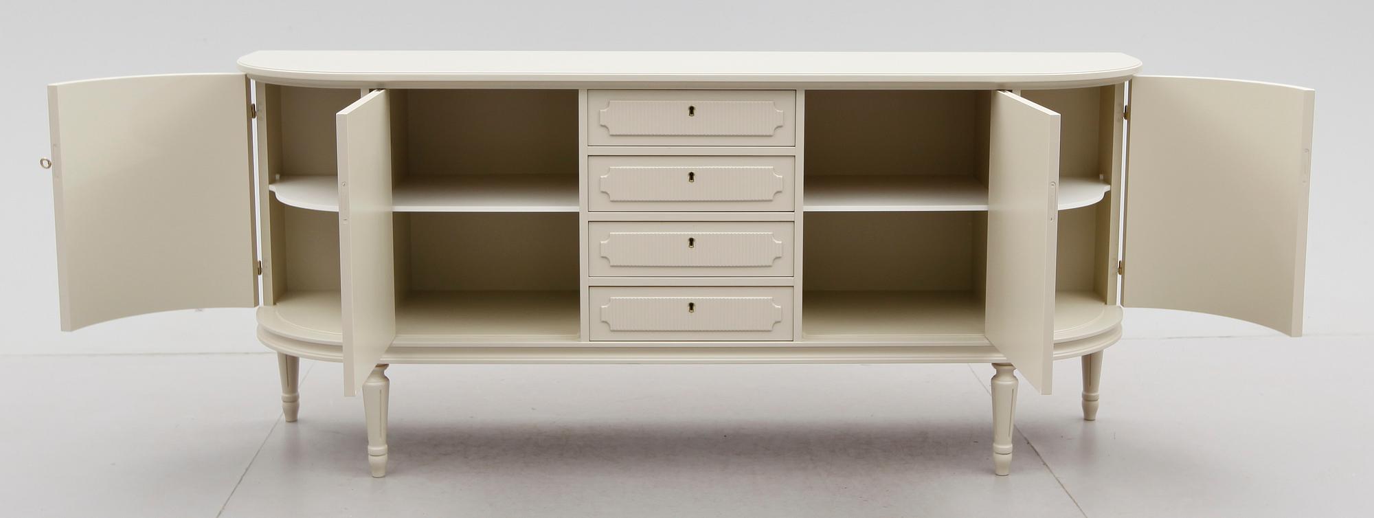 SIDEBOARD, gustaviansk stil, 1900-talets andra hälft.