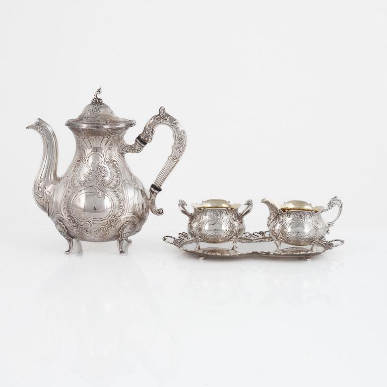 A Swedish silver coffee pot, creamer, tray and  sugar bowl, mark of GEWE, Malmö 1971-74.