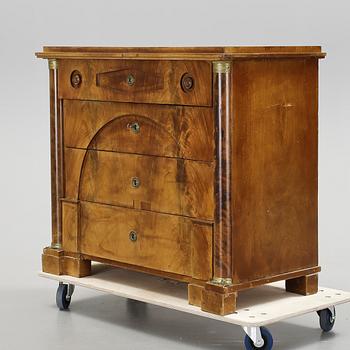 SKRIVBYRÅ, empire, 1800-talets första hälft. Etikettmärkt invändigt J.G Bolin.