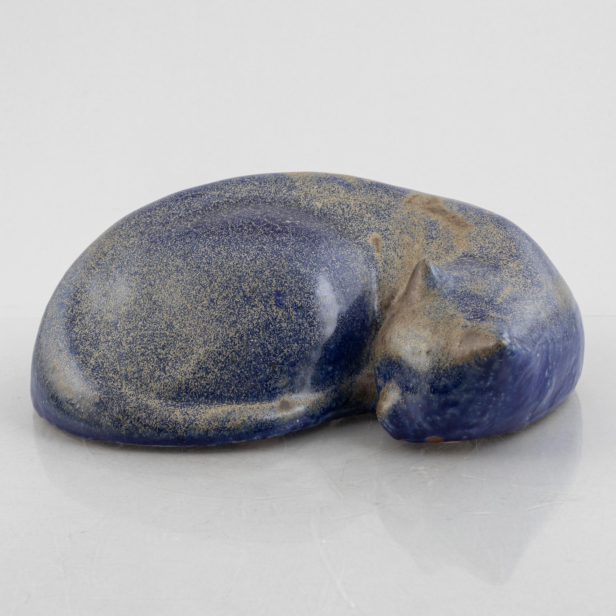 Ulla Kraitz, two stoneware sculptures, own studio, Fogdarp.