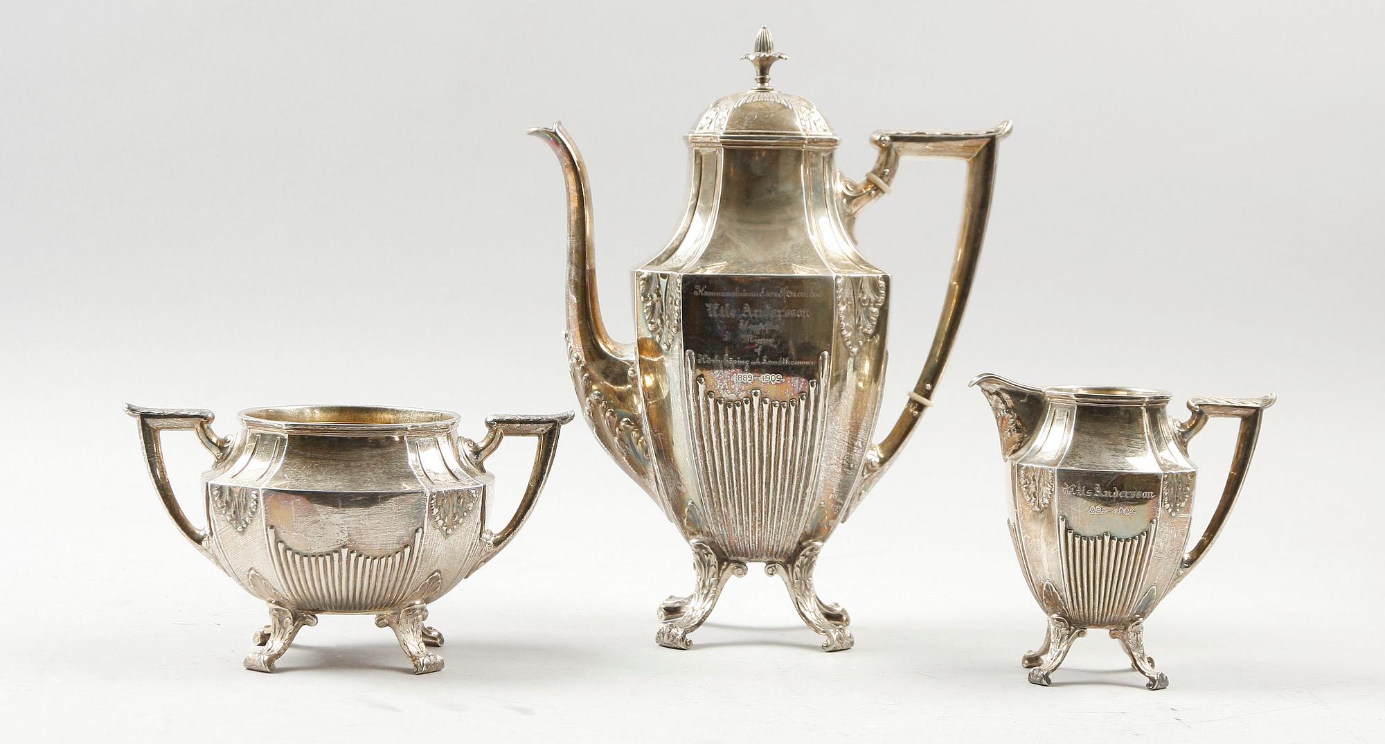 KAFFESERVIS, 3 delar, silver, empirestil. B. Erlandsson. Kristianstad 1901.