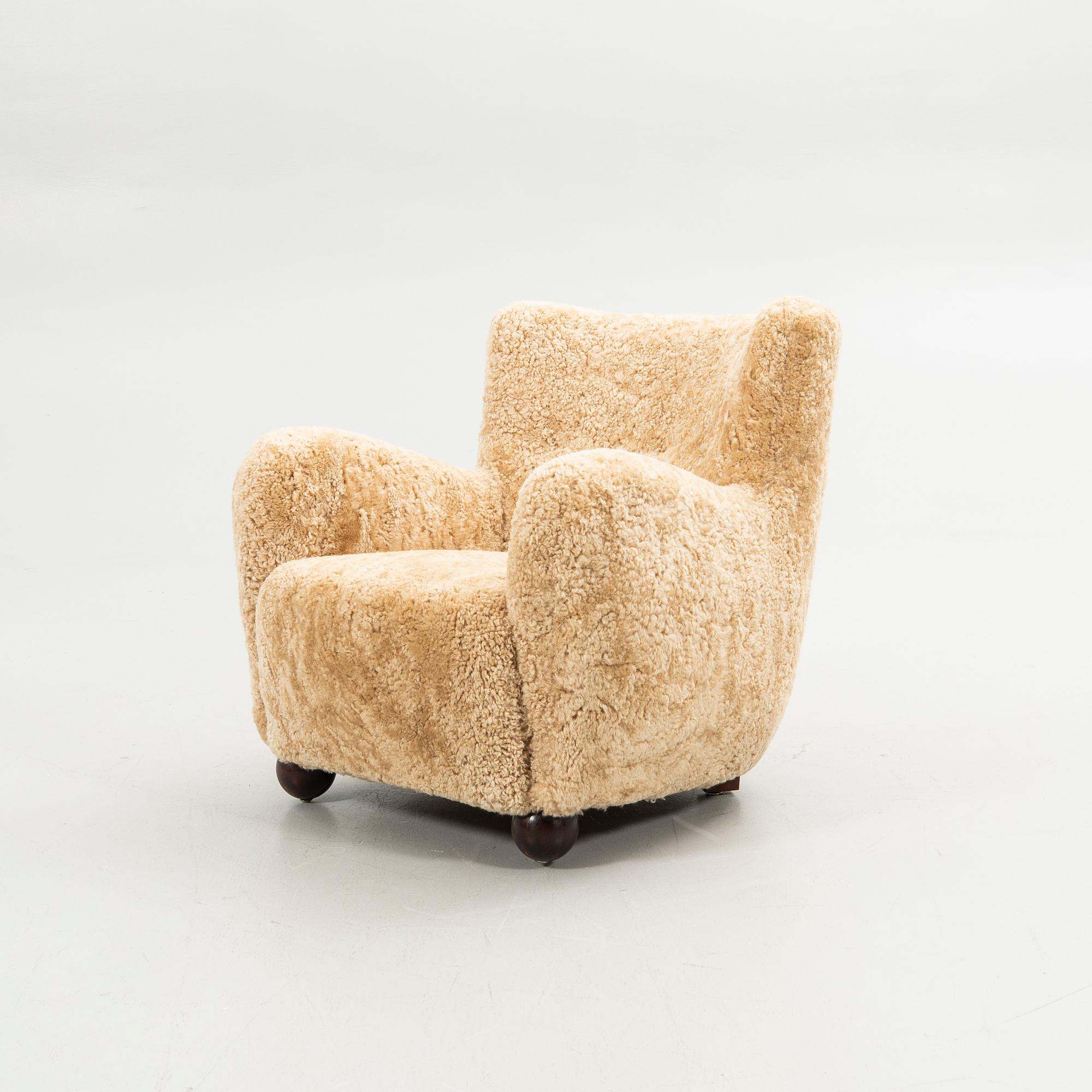 Armchair, Danish cabinetmaker, 1940s.
