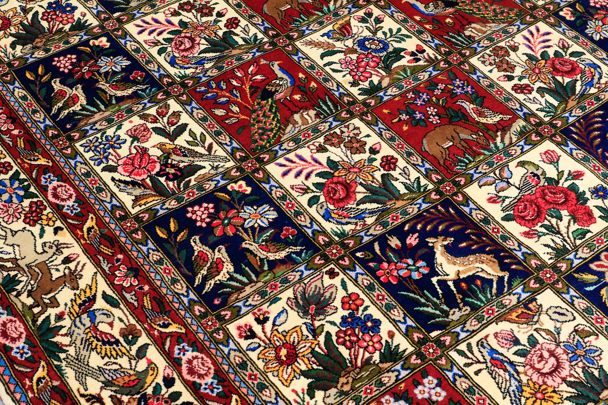 MATTA, Baktiari figural, ca 307 x 204 cm.